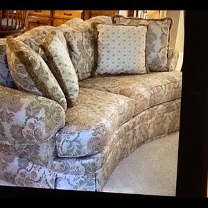 Custom Made ‘Ethan Allen Sofa_Buyer pay for shipping. “Make an Offer”